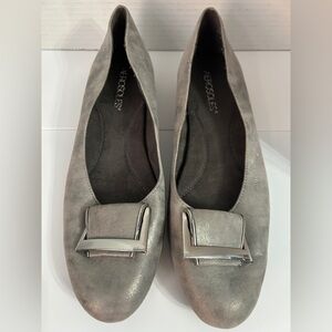 Aerosoles Women's 8.5 Loafers Gray with Silver Buckle 'Good Times'